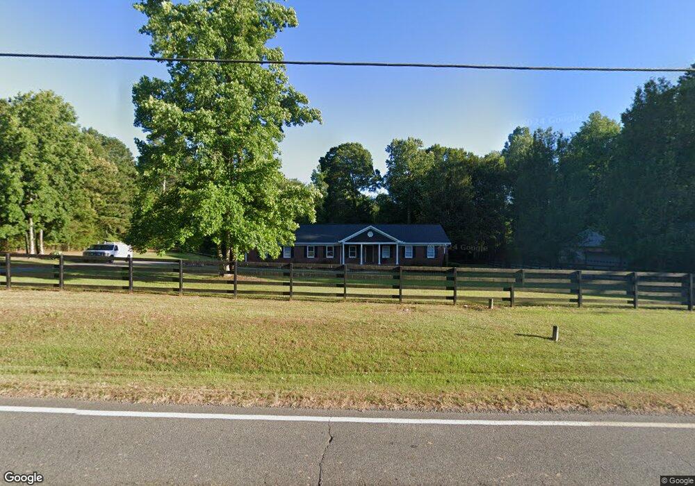 2300 Cox Rd, Woodstock, GA 30188 - photo 1