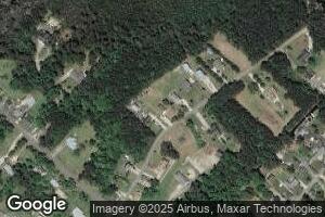 127 Tillett Rd, Wanchese, NC 27981