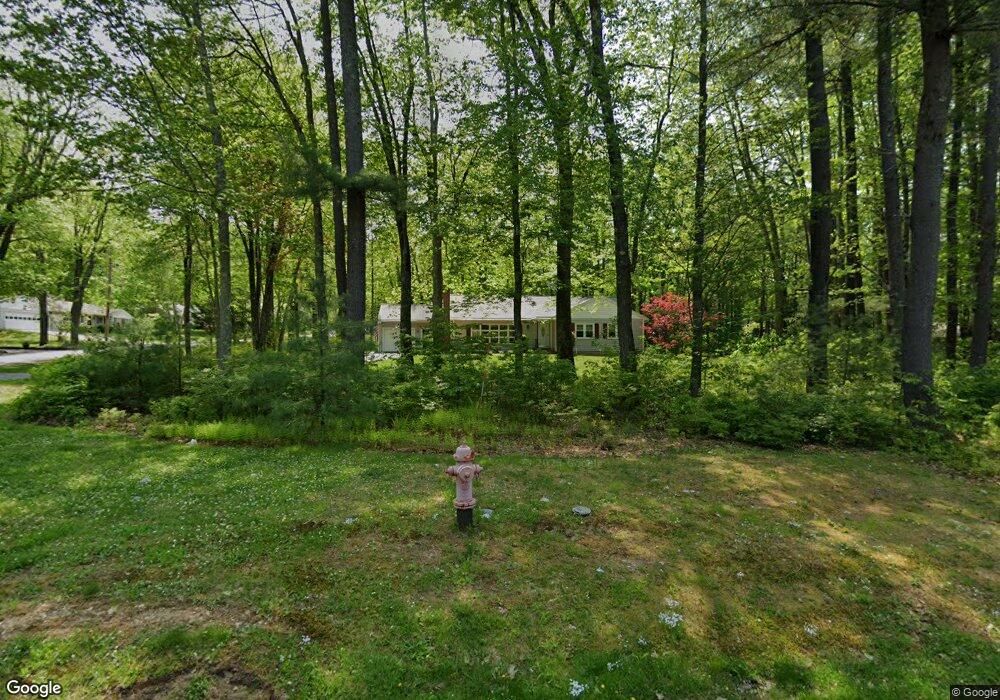 2 Edgewood Ln, Rochester, NH 03867 - photo 1