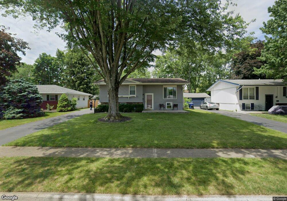6135 Whitby Square W, Columbus, OH 43229 - photo 1