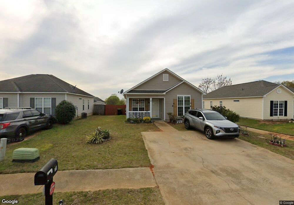 318 Haverhill Cir, Warner Robins, GA 31088 - photo 1