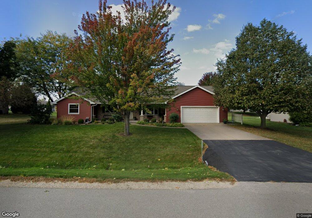 N9591 Golden Way, Appleton, WI 54915 - photo 1