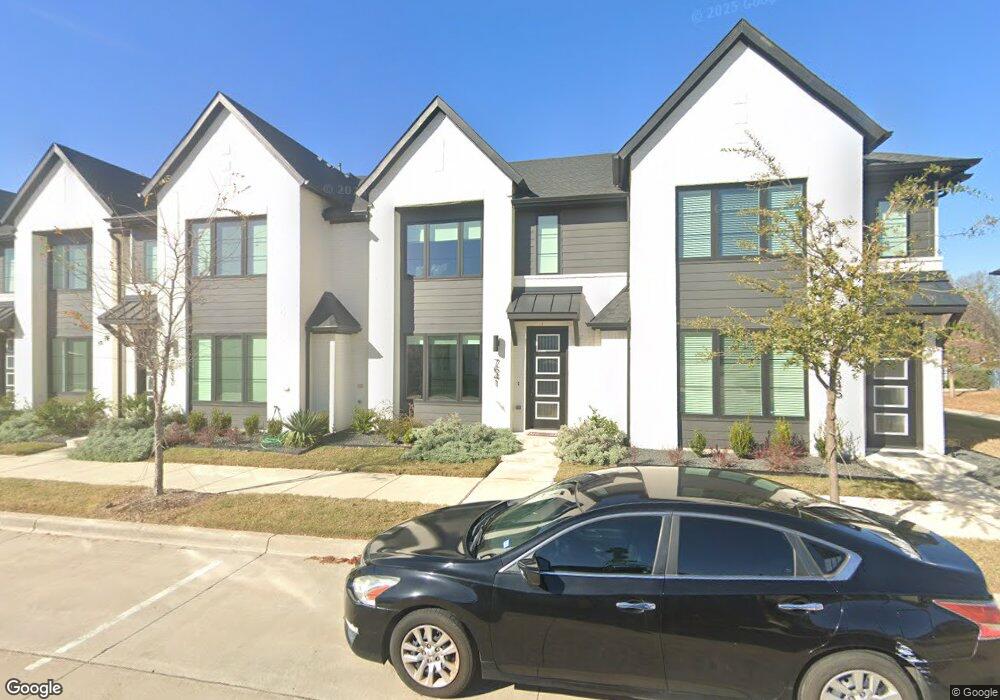 7641 Reis Ln, North Richland Hills, TX 76182 - photo 1