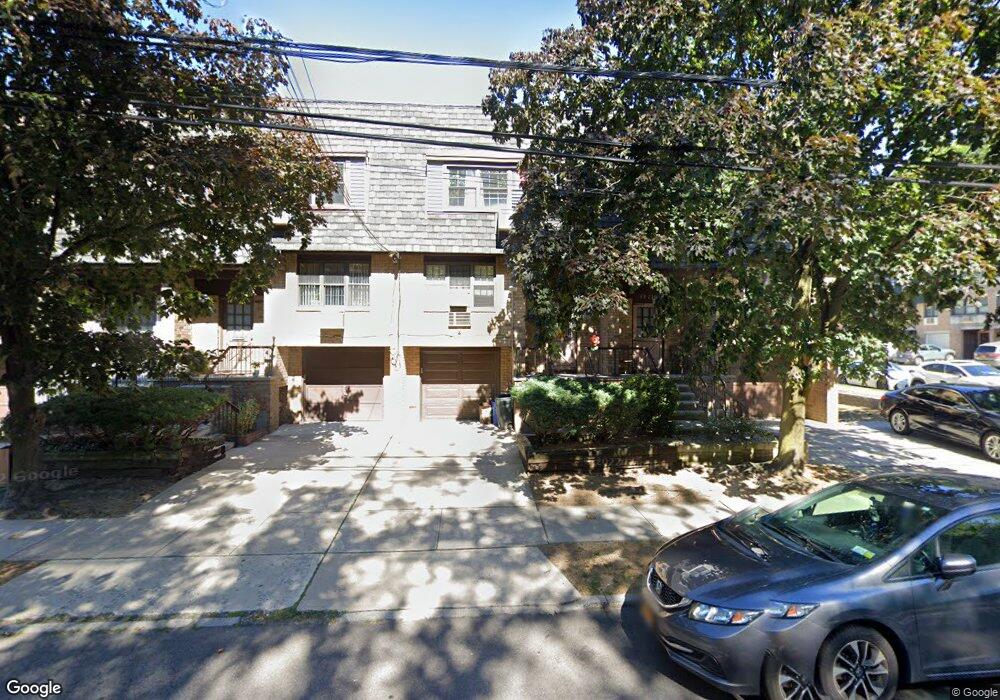 6919 Douglaston Pkwy, Little Neck, NY 11362 - photo 1