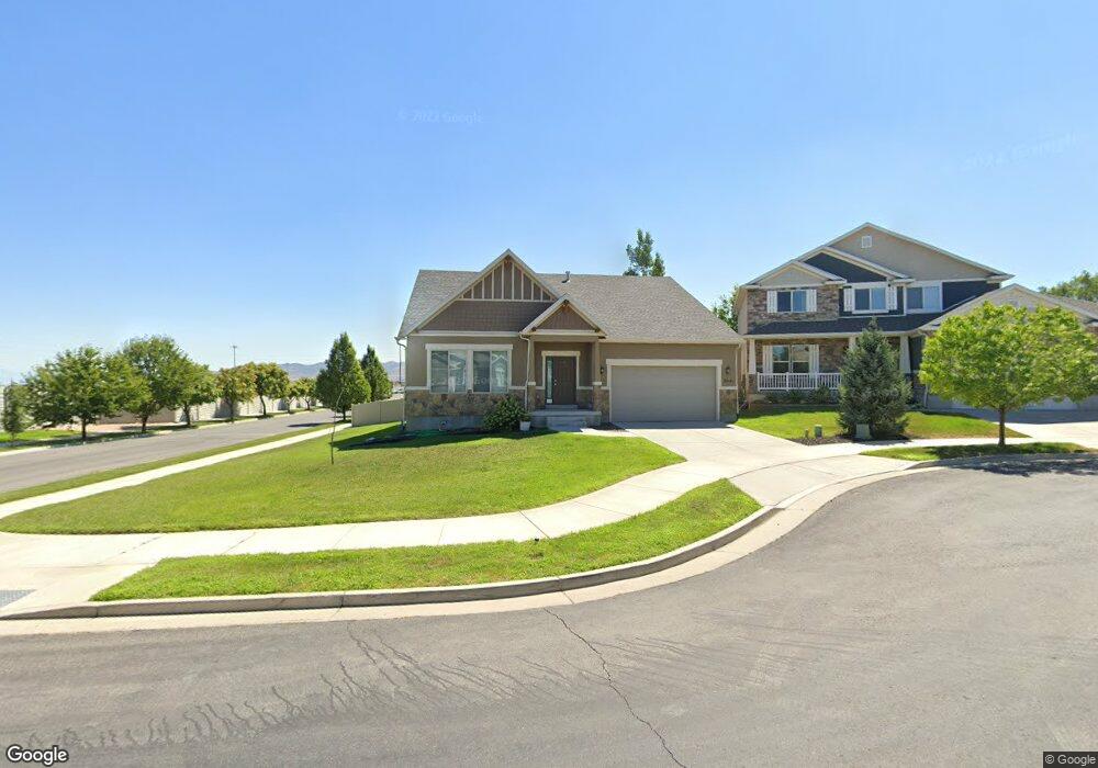 3941 W Birmingham Cir, South Jordan, UT 84095 - photo 1