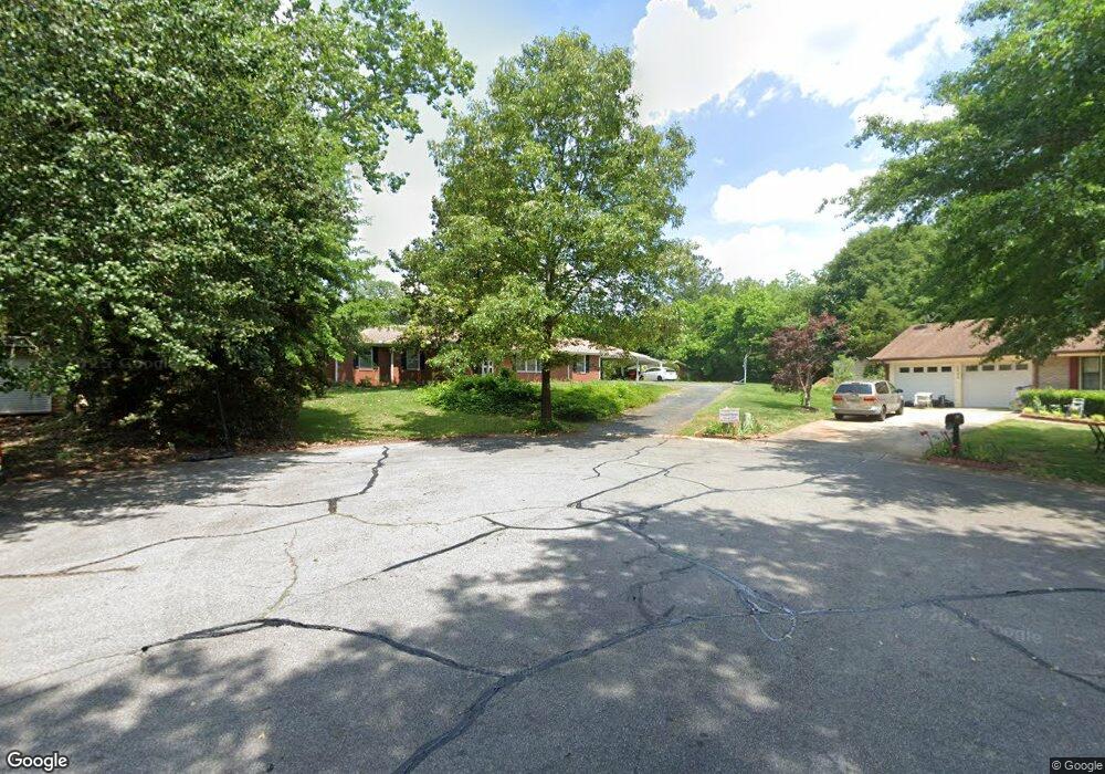 1476 Thornhill Ct SW, Lilburn, GA 30047 - photo 1