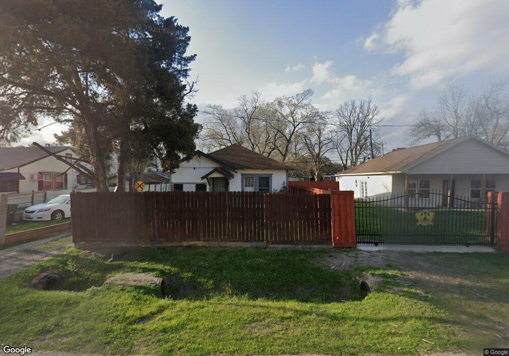 988 Junell St, Houston, TX 77088 - photo 1