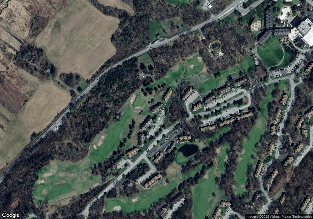 4 Le Touquet unit 8, Vernon, NJ 07462 - photo 1