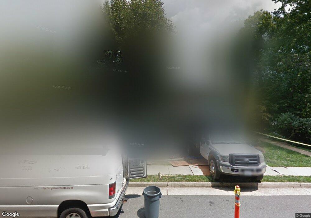 11940 Cardamom Dr, Woodbridge, VA 22192 - photo 1