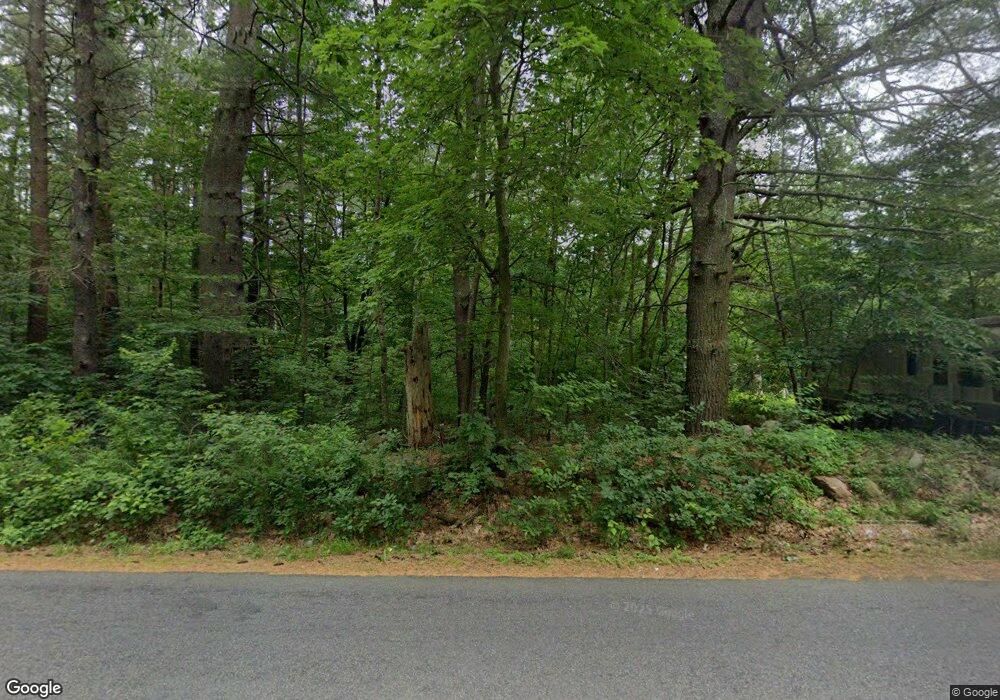 105 Scobie Pond Rd, Derry, NH 03038 - photo 1