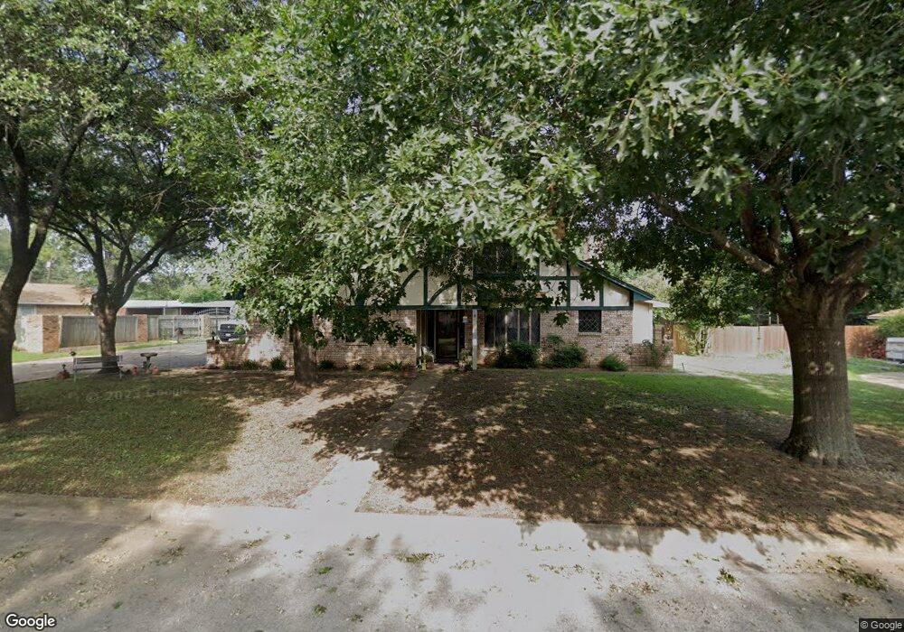 333 Huggins Dr, Springtown, TX 76082 - photo 1