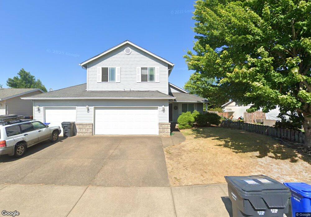 930 Mt View Ln, Molalla, OR 97038 - photo 1