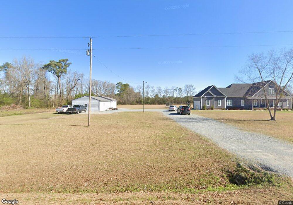 949 Thornton Rd, Newton Grove, NC 28366 - photo 1