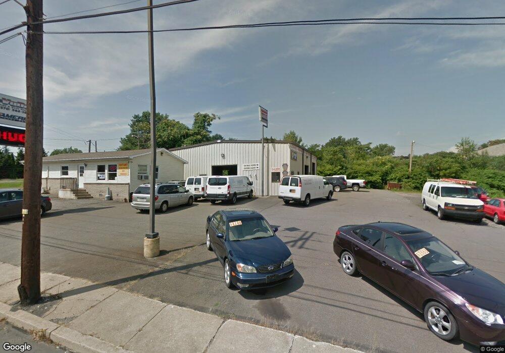 238 Railroad Ave, Scranton, PA 18505 - photo 1