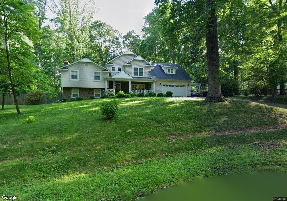 12409 Caisson Rd, Fairfax, VA 22030 - photo 1