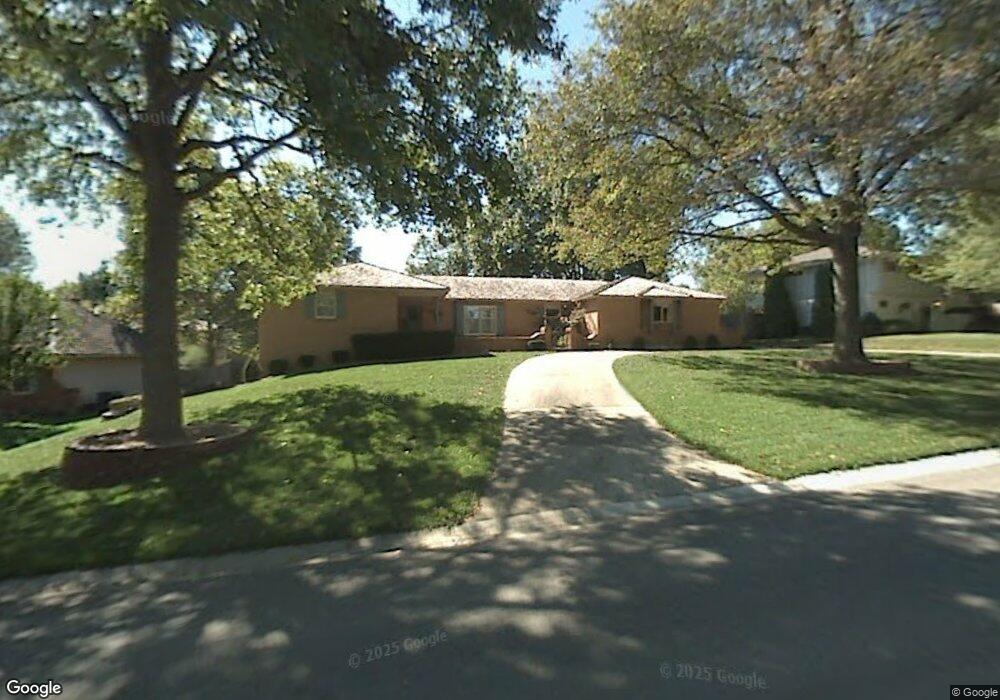 10901 W 53rd St, Shawnee, KS 66203 - photo 1