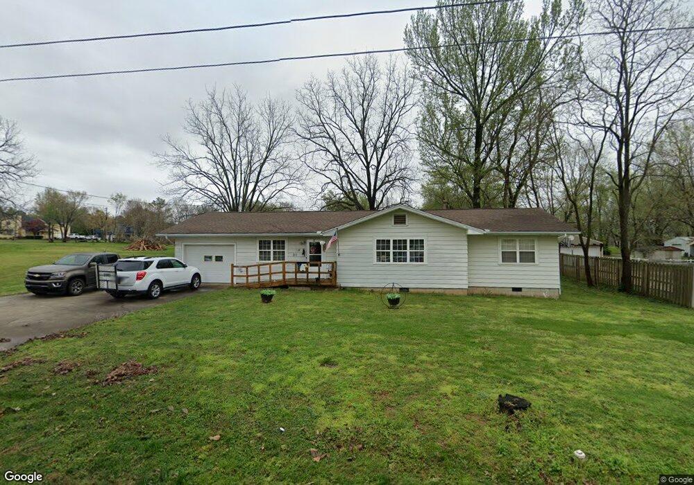 111 S Border St, Prairie Grove, AR 72753 - photo 1