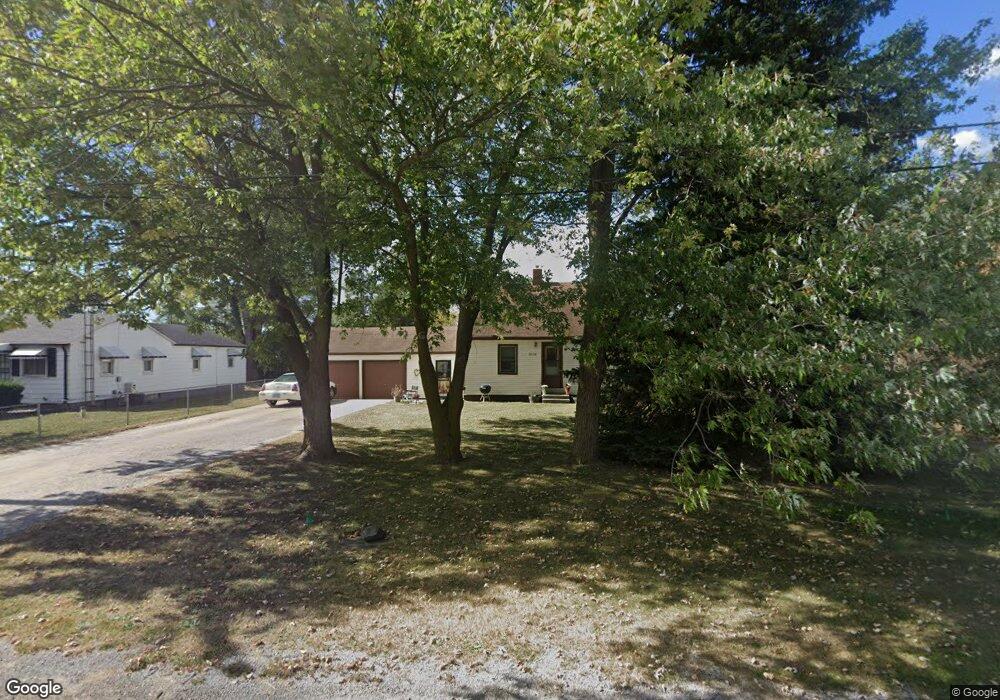 2034 Hoover Rd, Flint, MI 48532 - photo 1