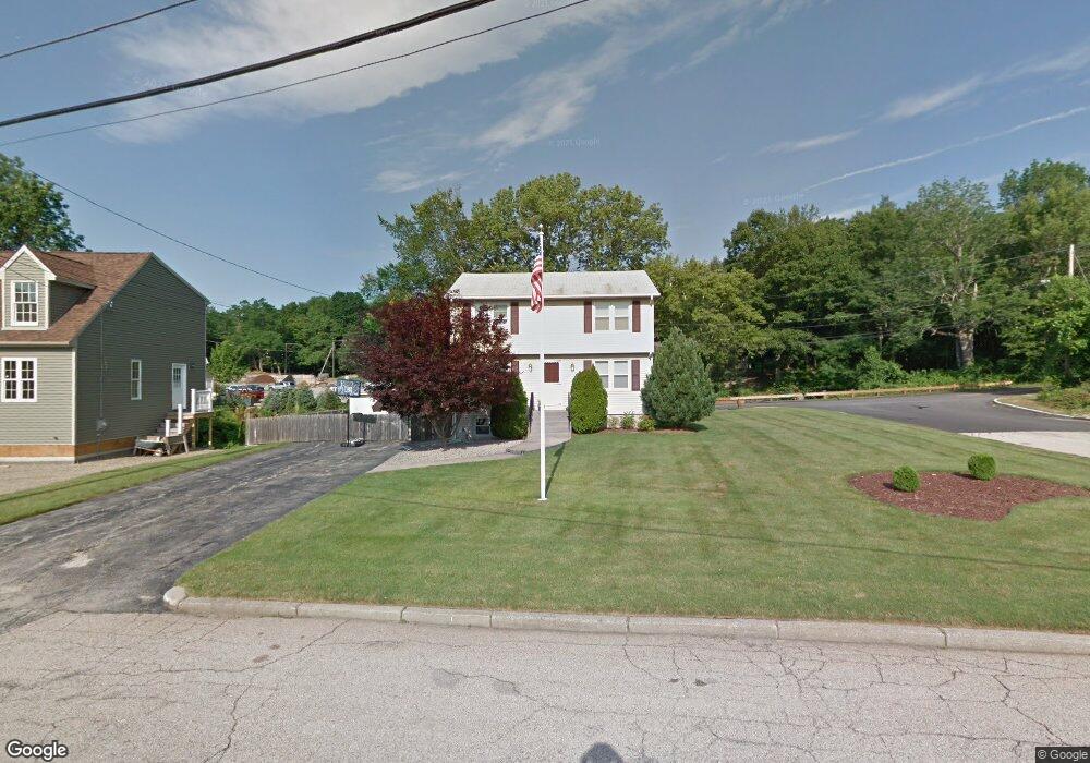 101 Sycamore Dr, Cranston, RI 02921 - photo 1