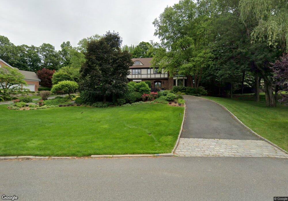 3 Evergreen Ln, Larchmont, NY 10538 - photo 1