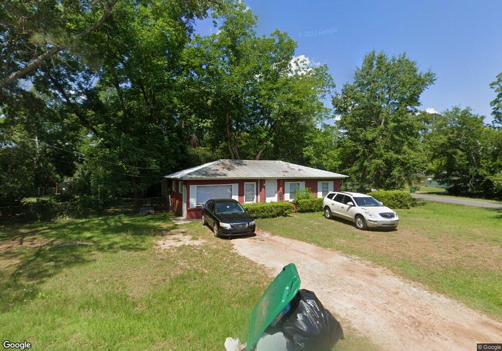 301 Sunset Ln, Albany, GA 31705 - photo 1