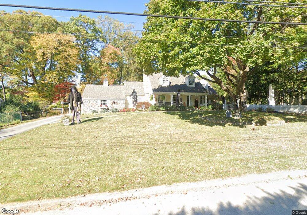 407 Heatherwood Ln, Devon, PA 19333 - photo 1