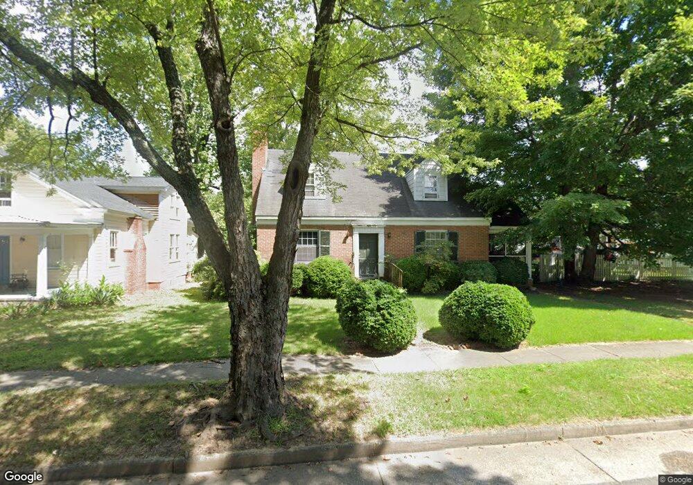 1014 Lee St, West Point, VA 23181 - photo 1