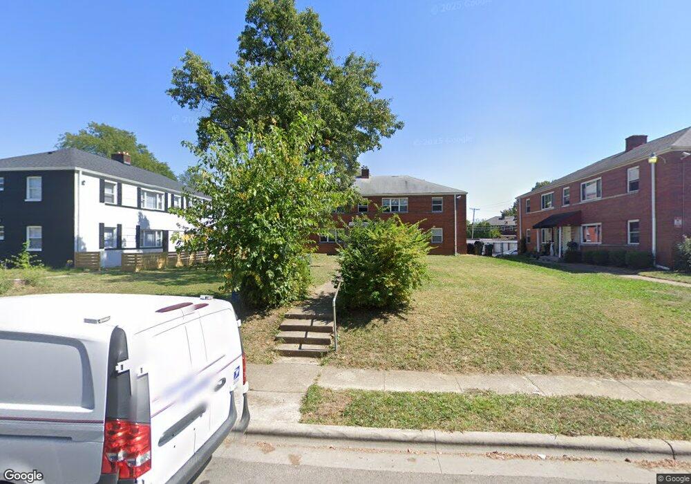 42 N Hampton Rd, Columbus, OH 43213 - photo 1