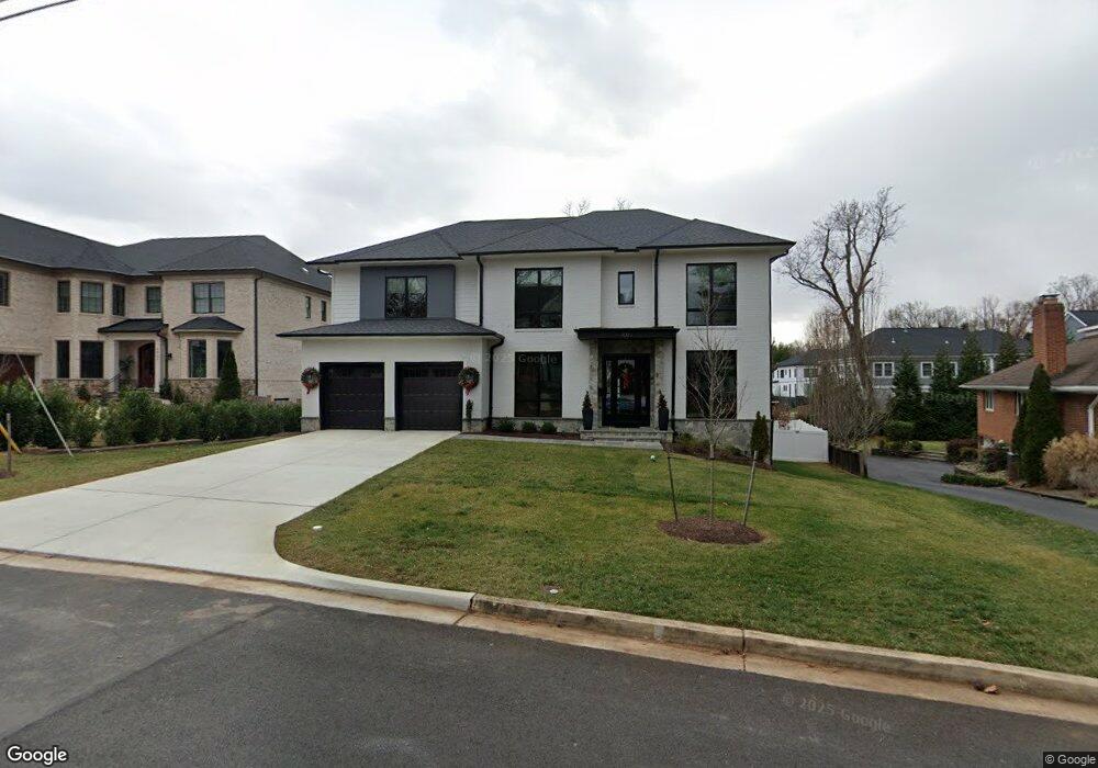 7001 Hector Rd unit 2271760-61700, McLean, VA 22101 - photo 1