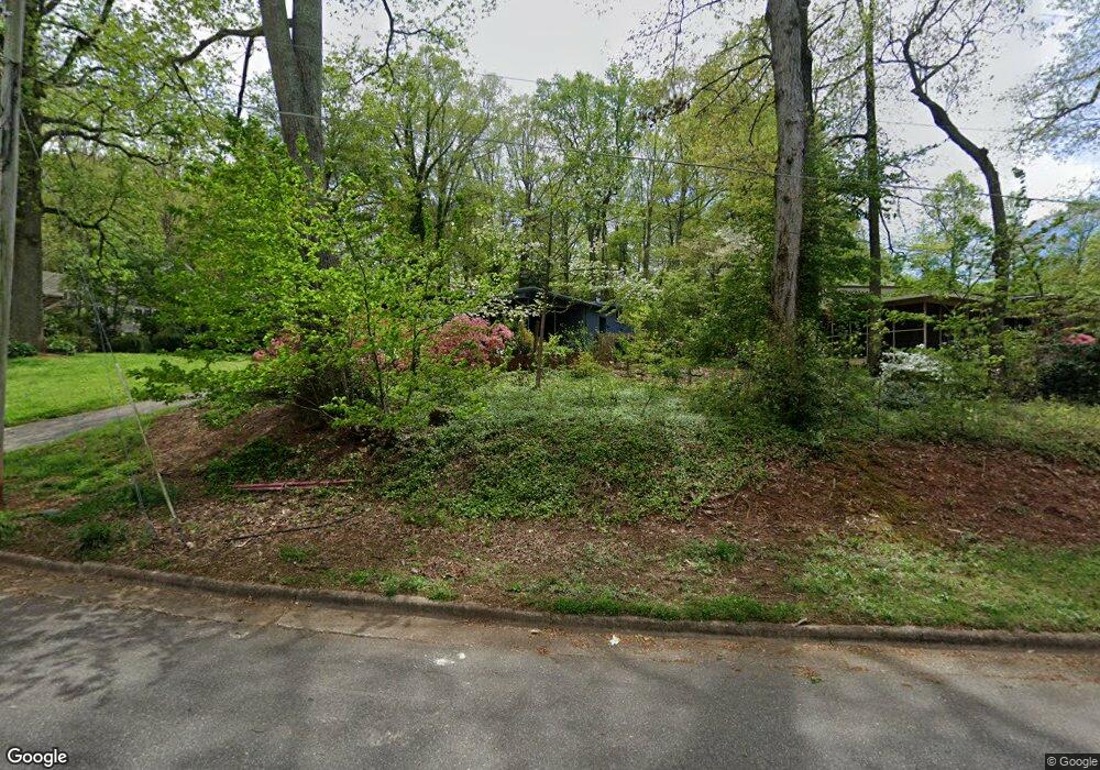 389 N Oakwood Dr, Statesville, NC 28677 - photo 1