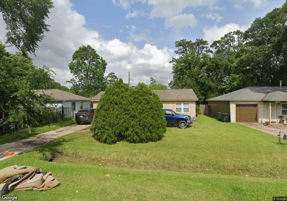 10402 Bucknell Rd, Houston, TX 77016 - photo 1