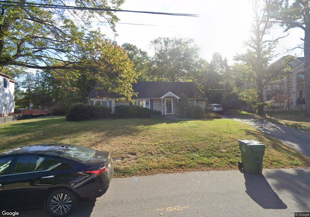 10 Maida Rd, Edison, NJ 08820 - photo 1