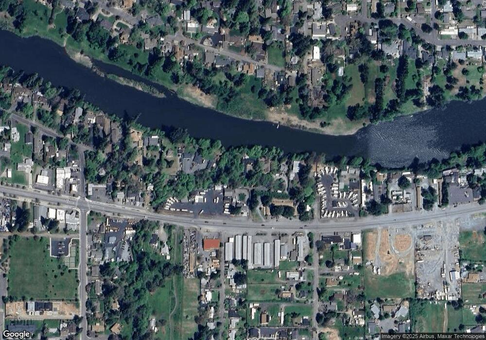 1700 Rogue River Hwy, Grants Pass, OR 97527 - photo 1