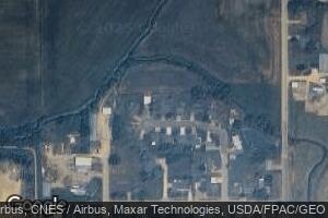 140 Anna Ct, Preston, IA 52069