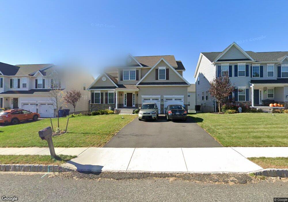 2120 Sunnyvale Dr, Pennsburg, PA 18073 - photo 1