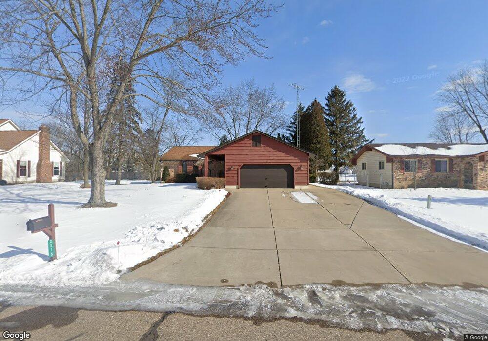2216 Oak Shade Dr, Davison, MI 48423 - photo 1