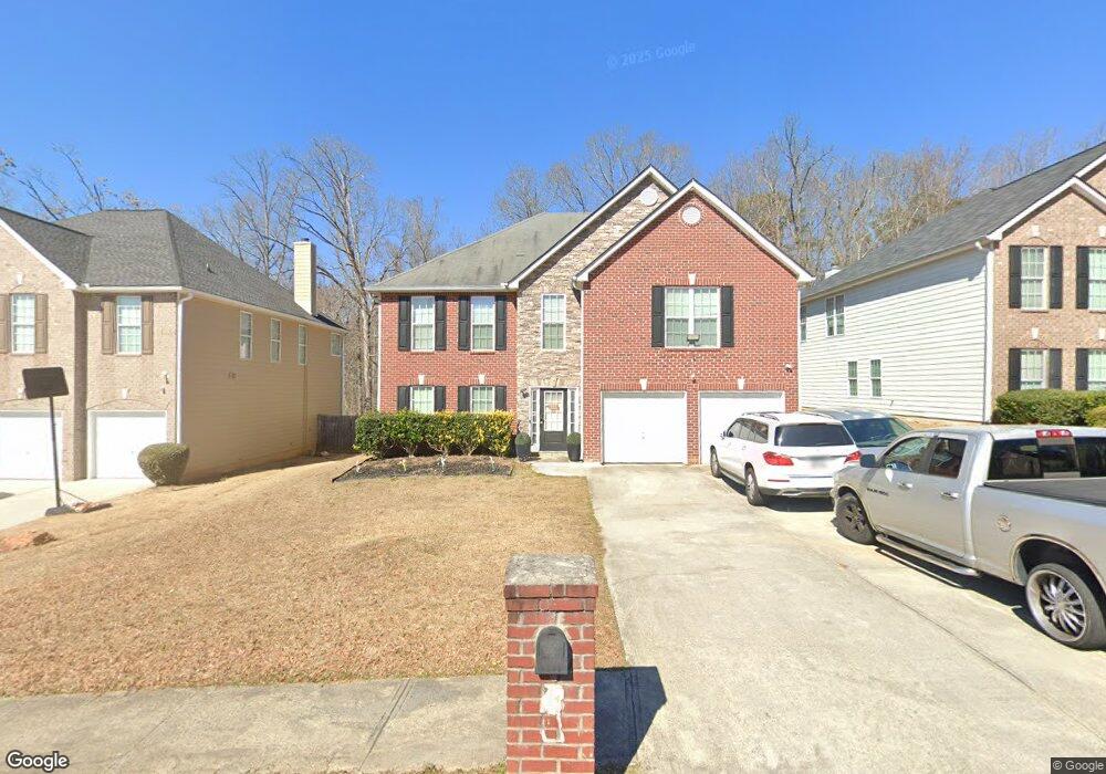 5889 Fairington Farms Ln, Lithonia, GA 30038 - photo 1