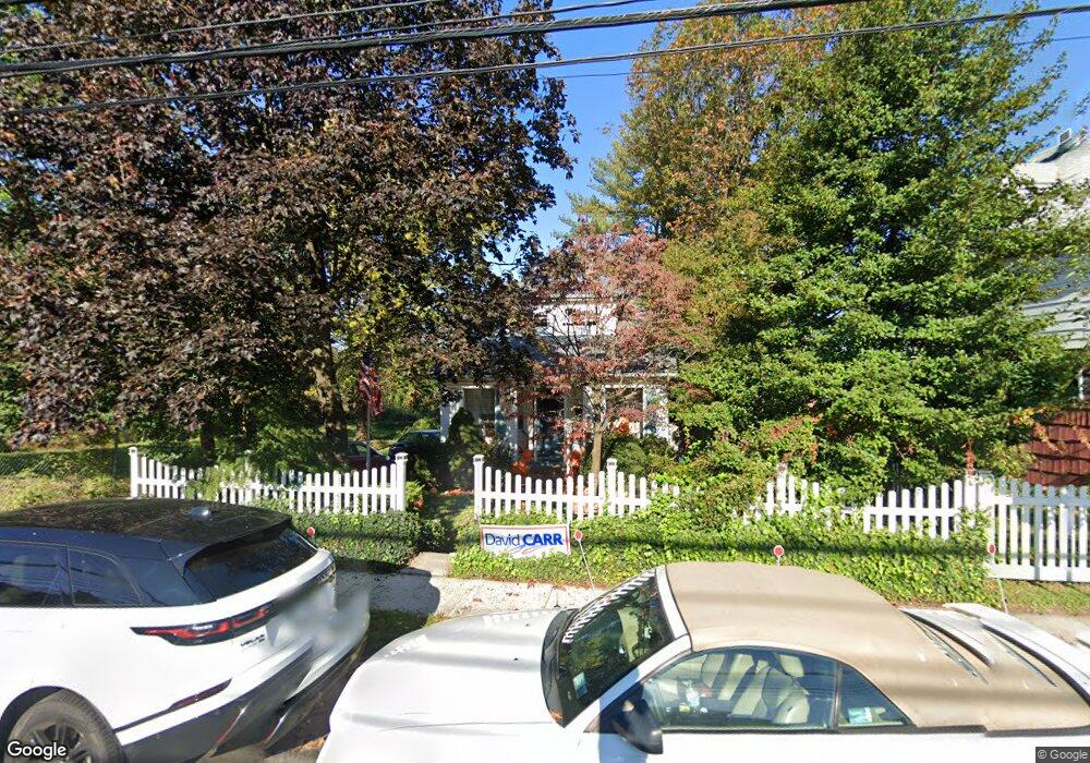 3885 Victory Blvd, Staten Island, NY 10314 - photo 1