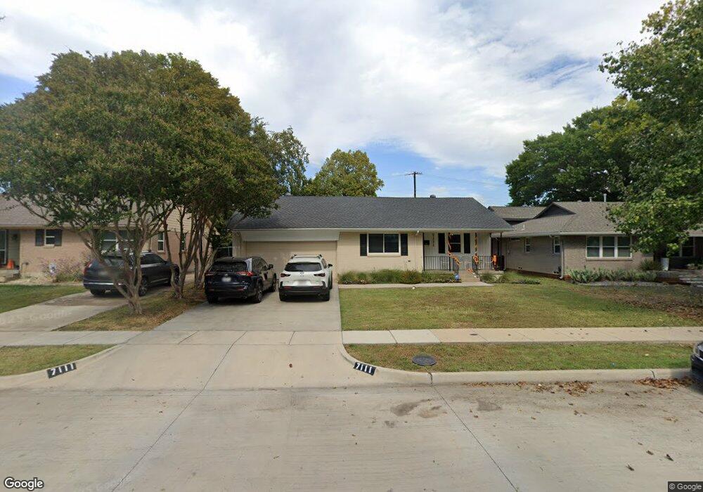 7111 Wake Forrest Dr, Dallas, TX 75214 - photo 1