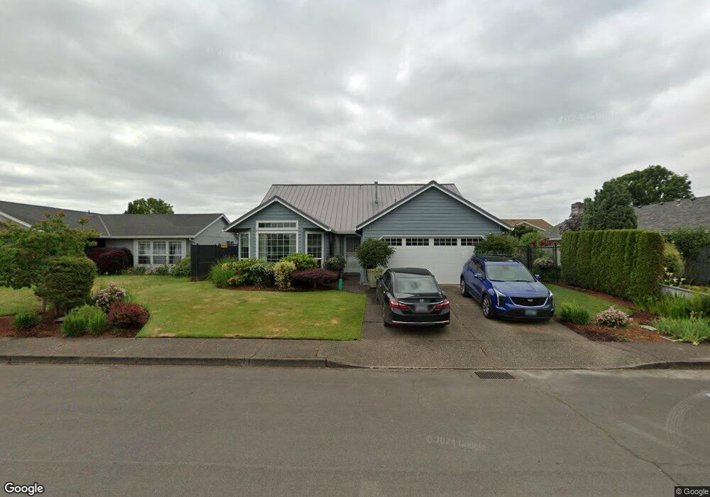 525 SE 7th Place, Canby, OR 97013 - photo 1