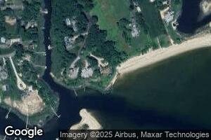 905 Willis Creek Dr, Mattituck, NY 11952