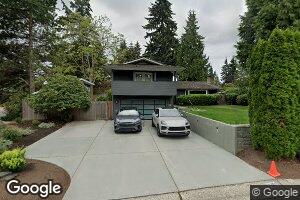7161 86th Ave SE, Mercer Island, WA 98040
