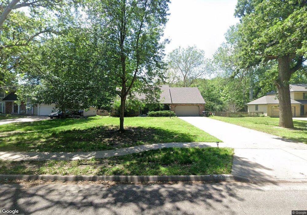 3409 SW Randolph Ave, Topeka, KS 66611 - photo 1