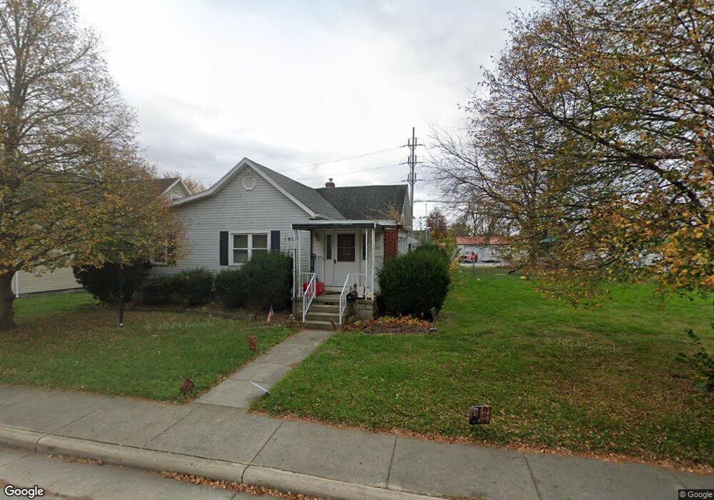 1009 Middle St, Wapakoneta, OH 45895 - photo 1