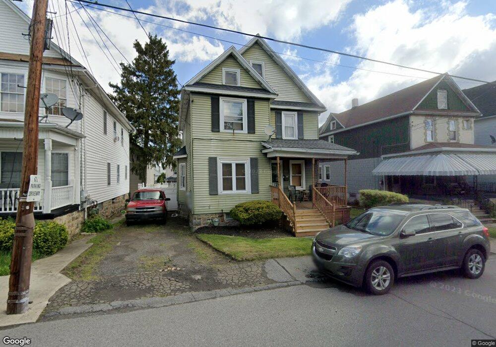 810 W Locust St, Scranton, PA 18504 - photo 1