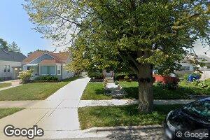 16 S Martin Ave, Waukegan, IL 60085