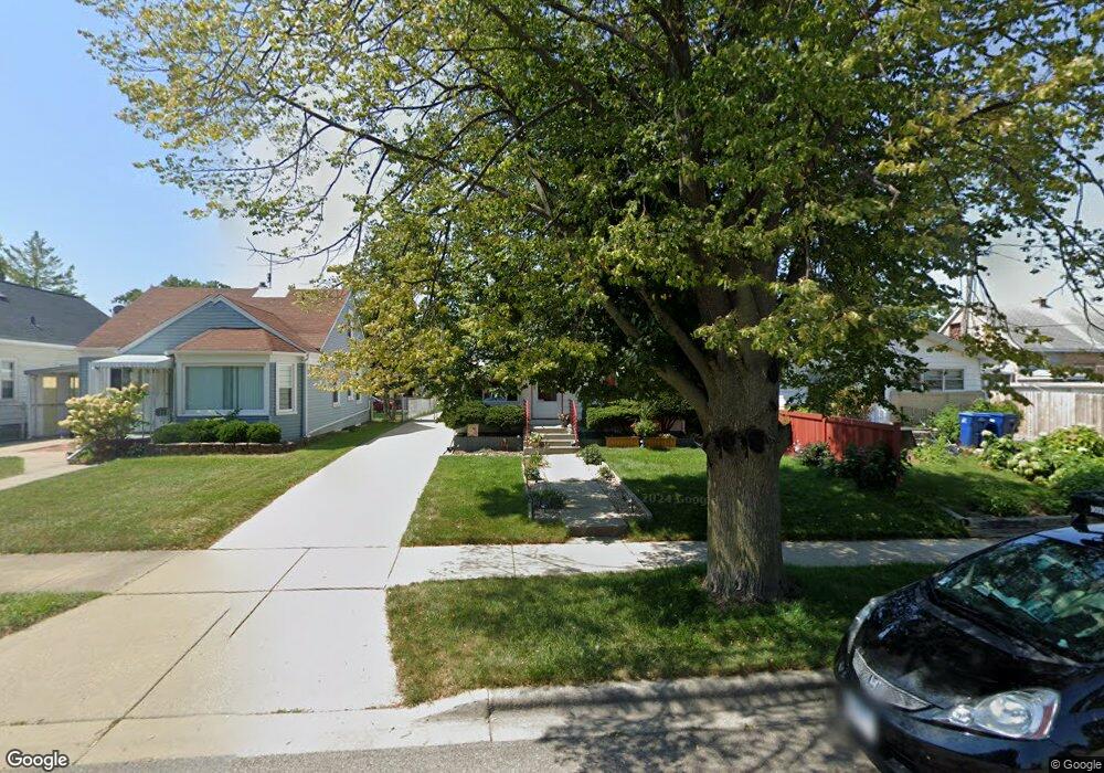 16 S Martin Ave, Waukegan, IL 60085 - photo 1