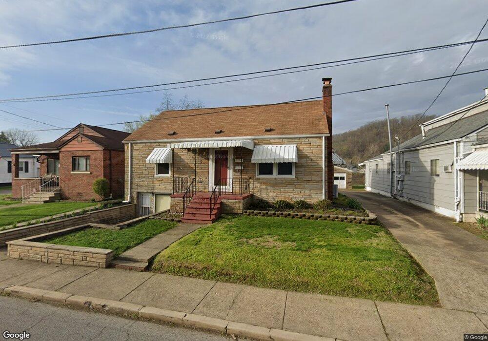 2205 West Virginia Ave, Dunbar, WV 25064 - photo 1