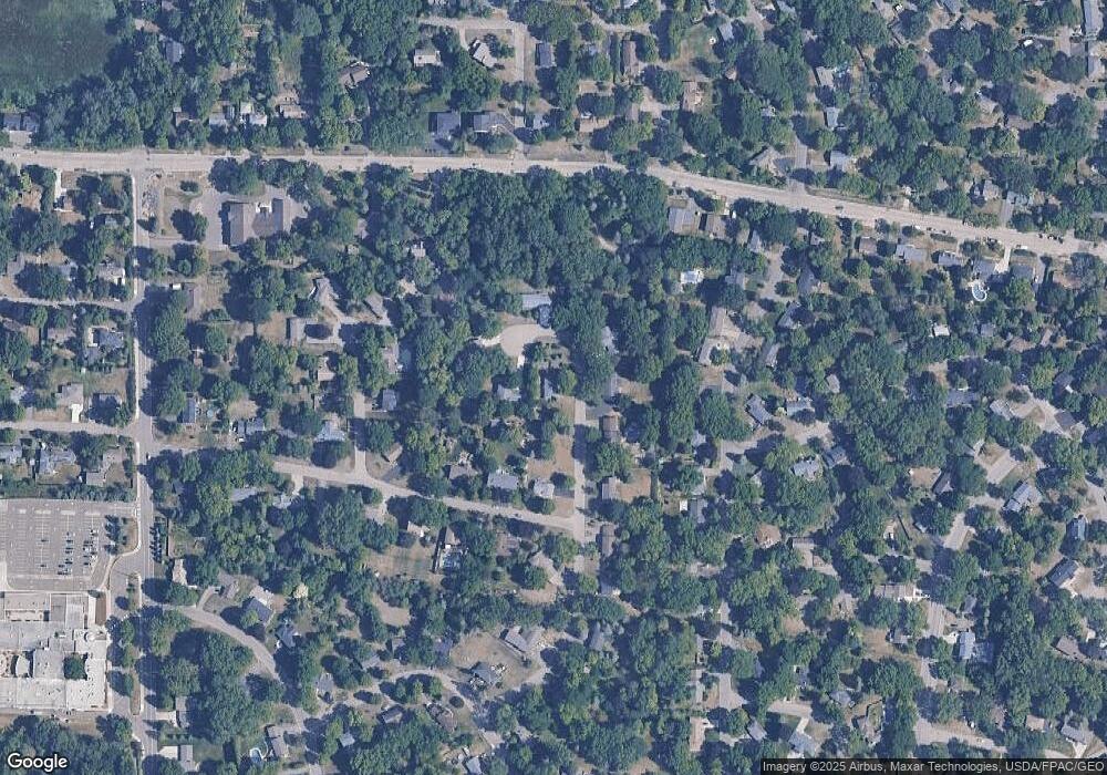 5530 Lakeland Rd, Minnetonka, MN 55345 - photo 1