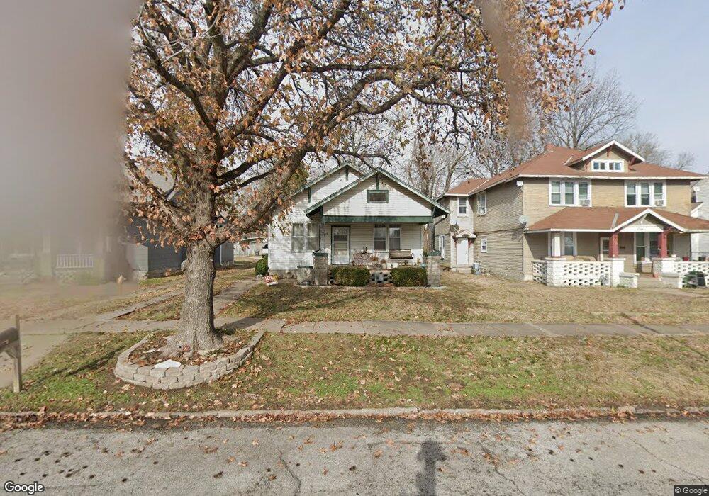 1715 Stevens Ave, Parsons, KS 67357 - photo 1